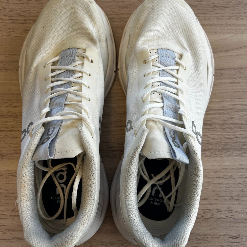 On Women's Cloudnova Sneakers in White/Heather in Size 8